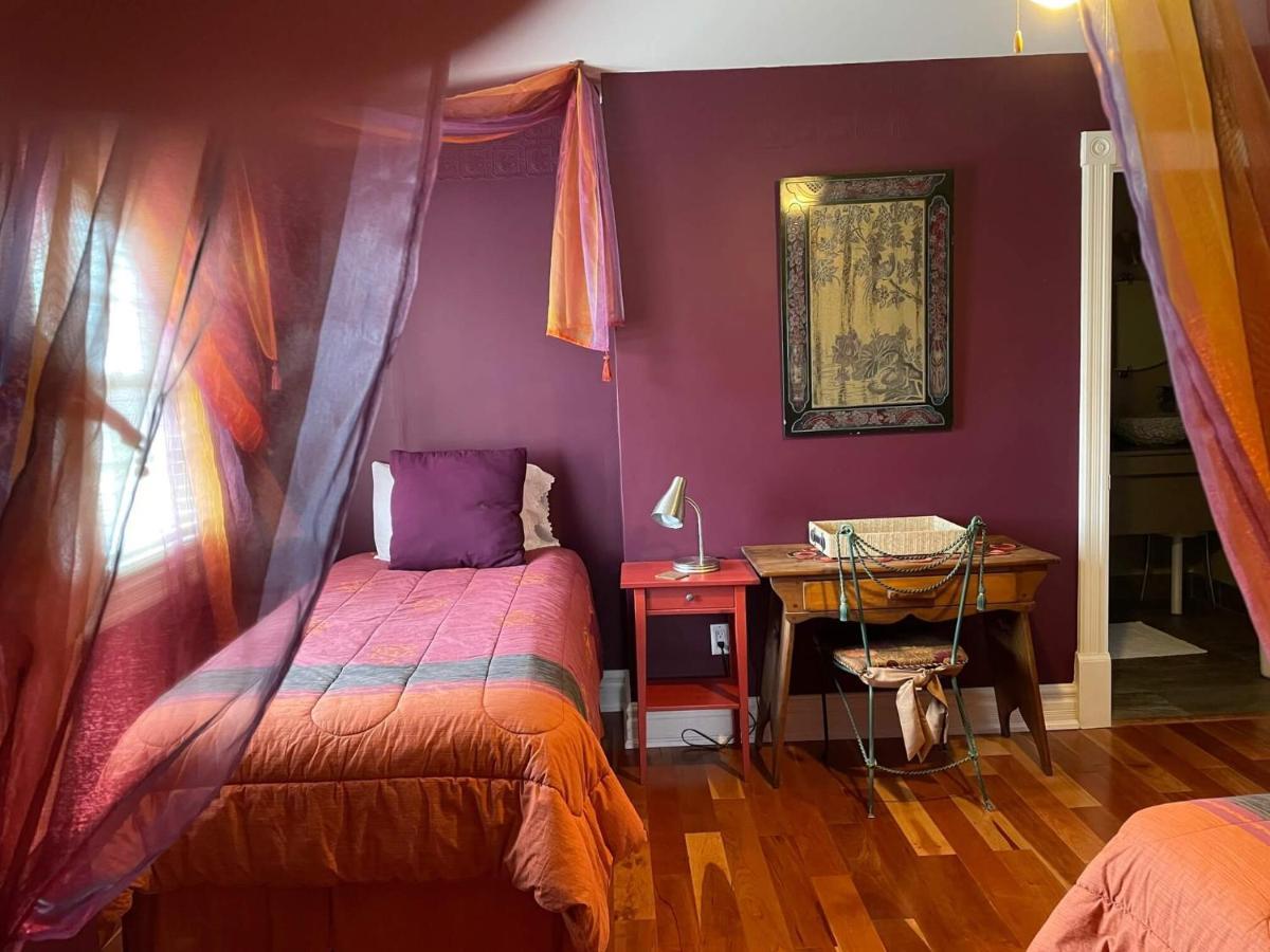 Globetrotters B&B Niagara-on-the-Lake Bagian luar foto