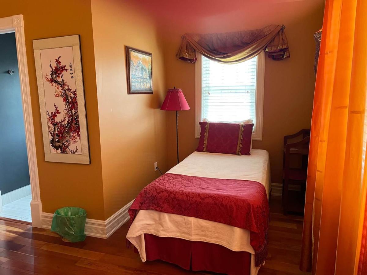 Globetrotters B&B Niagara-on-the-Lake Bagian luar foto