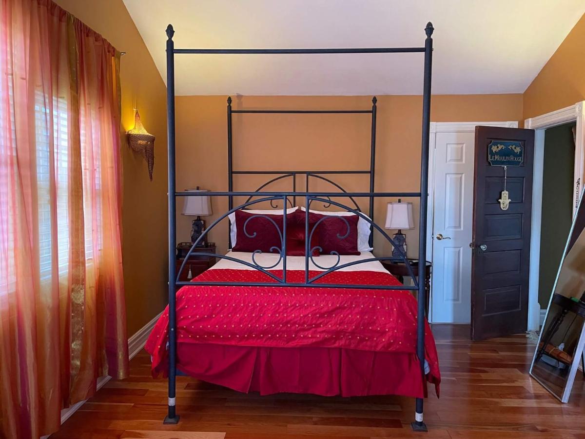 Globetrotters B&B Niagara-on-the-Lake Bagian luar foto